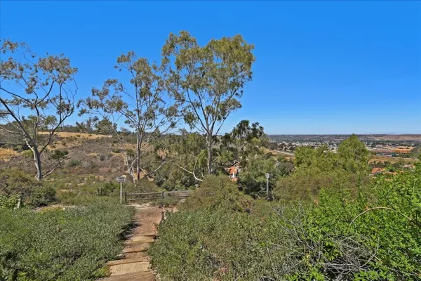 $2,825 | 4212 Vista Panorama Way, Unit 280, Oceanside, CA 92057