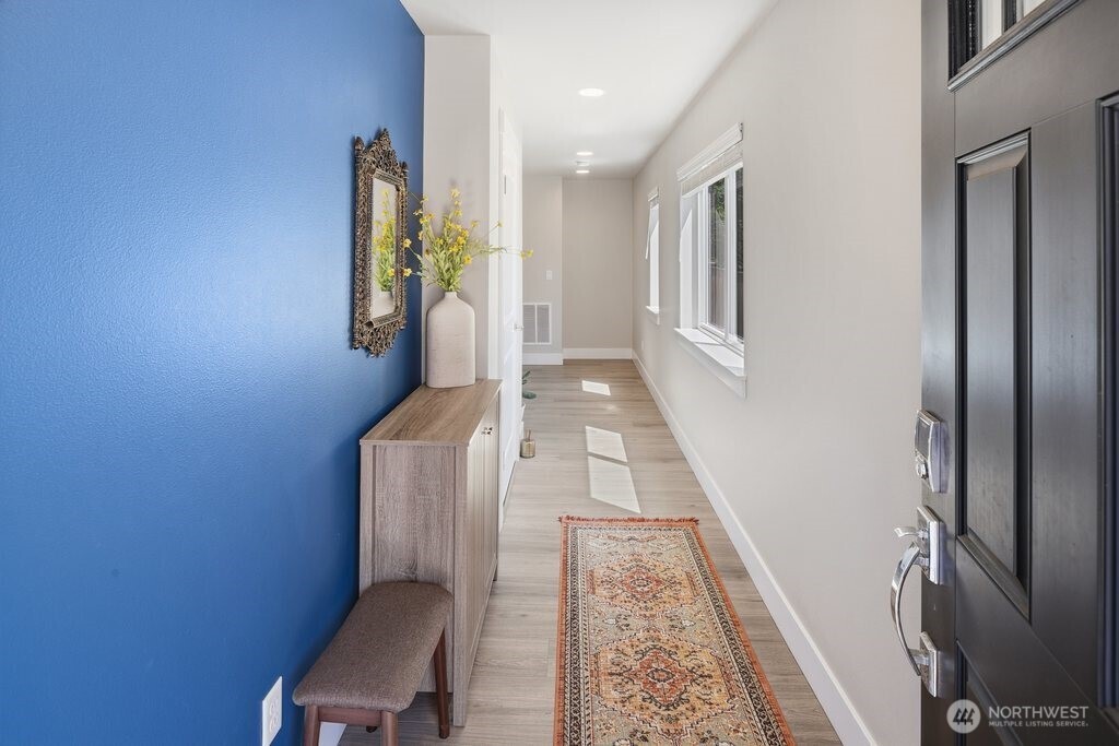 19611 3rd Drive Southeast, Unit 22 Bothell, WA 98012 - Photo 2 of 38