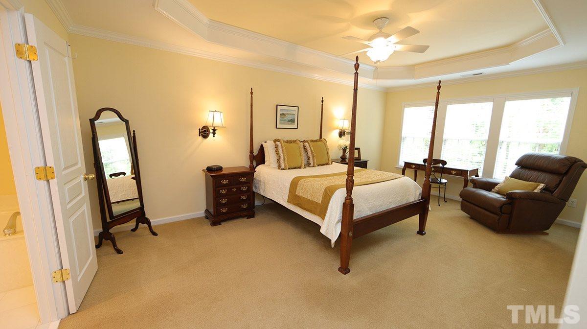 3611 Lion Ridge Court Raleigh, NC 27612 - Photo 15 of 20