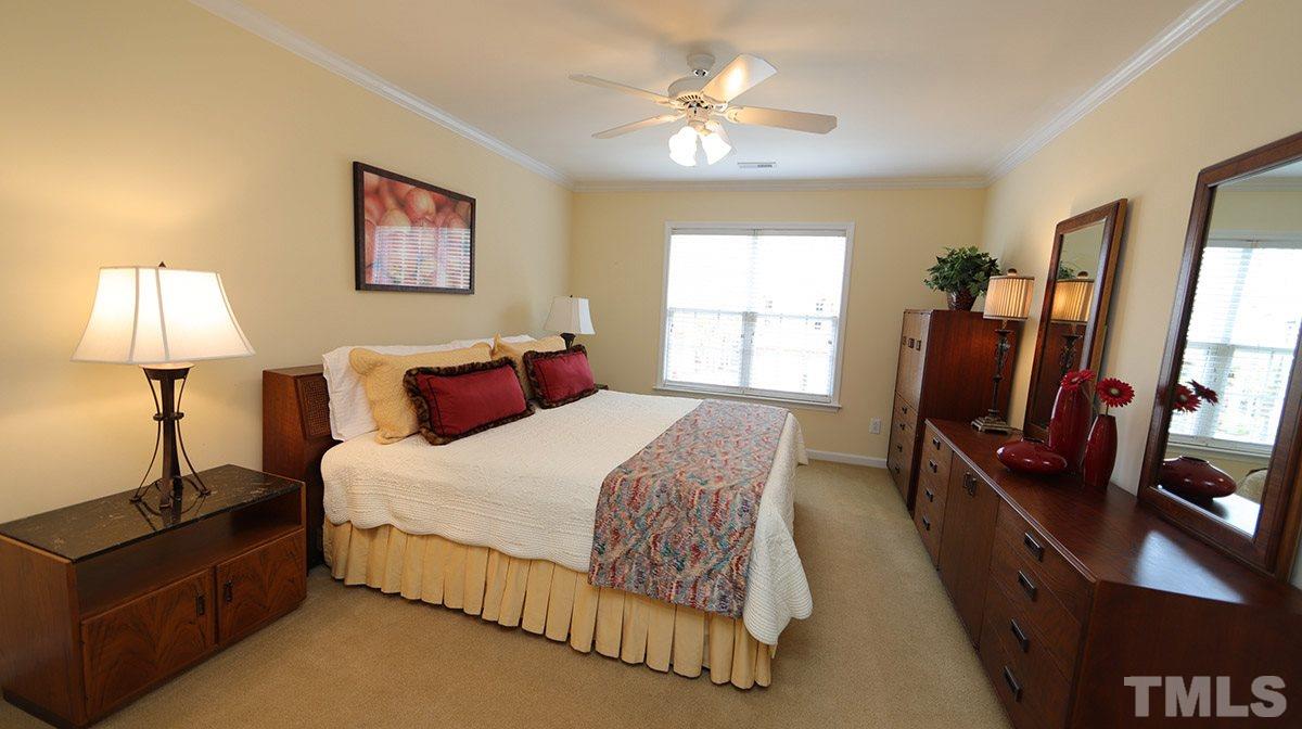 3611 Lion Ridge Court Raleigh, NC 27612 - Photo 17 of 20