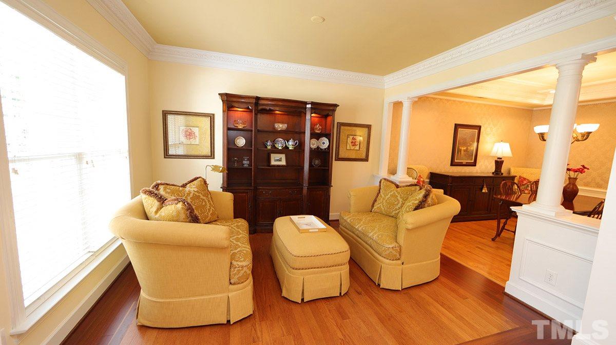 3611 Lion Ridge Court Raleigh, NC 27612 - Photo 7 of 20