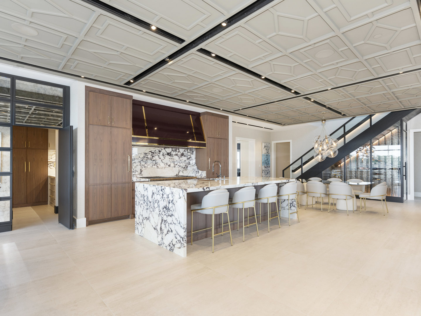 10 Illinois Street, Unit 5A St. Charles, IL 60174 - Photo 12 of 46 a dining room with furniture and a window
