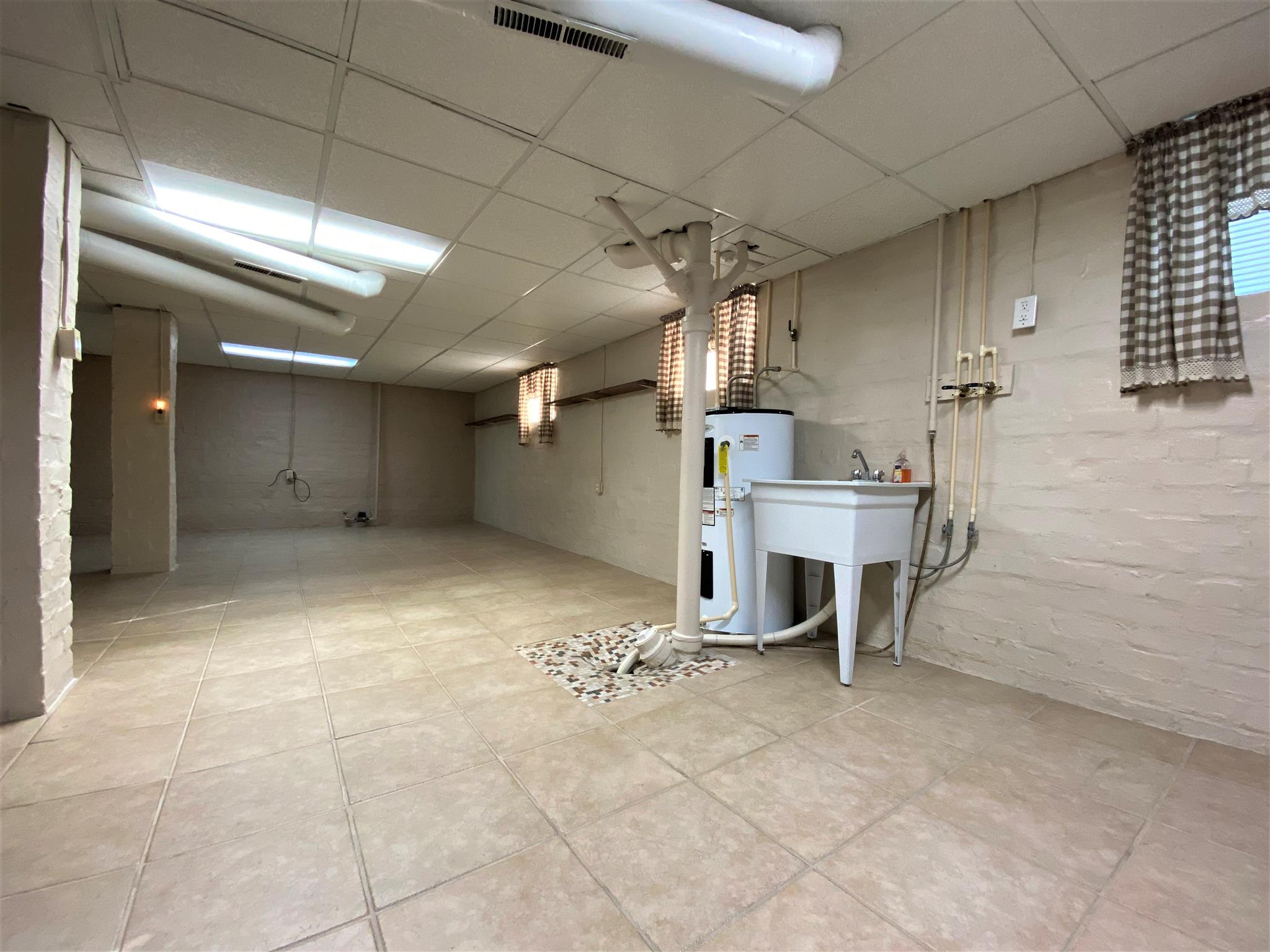 1645 West Monroe Street Springfield, IL 62704 - Photo 23 of 31