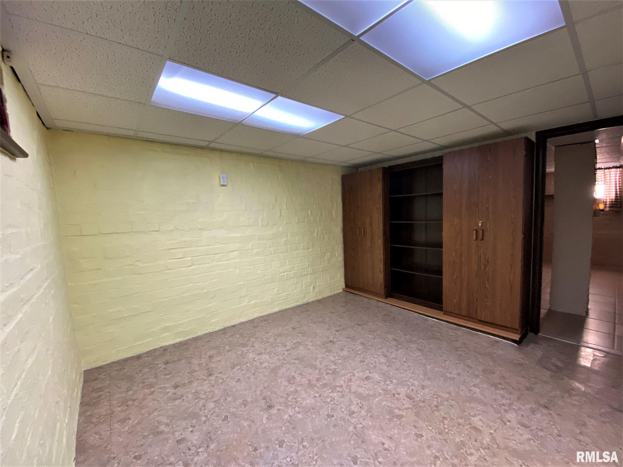1645 West Monroe Street Springfield, IL 62704 - Photo 24 of 31