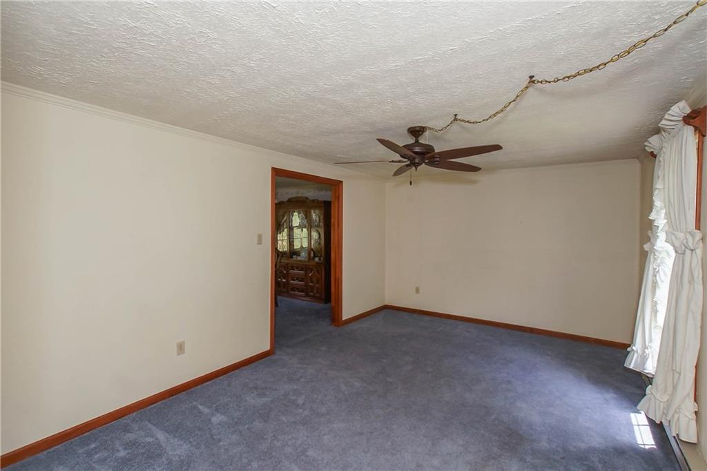 1752 Jefferson Road Jefferson, PA 15344 - Photo 2 of 25
