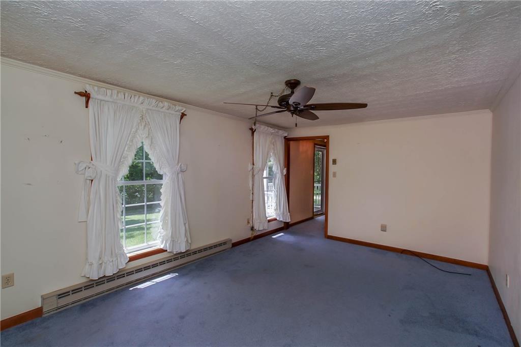 1752 Jefferson Road Jefferson, PA 15344 - Photo 3 of 25