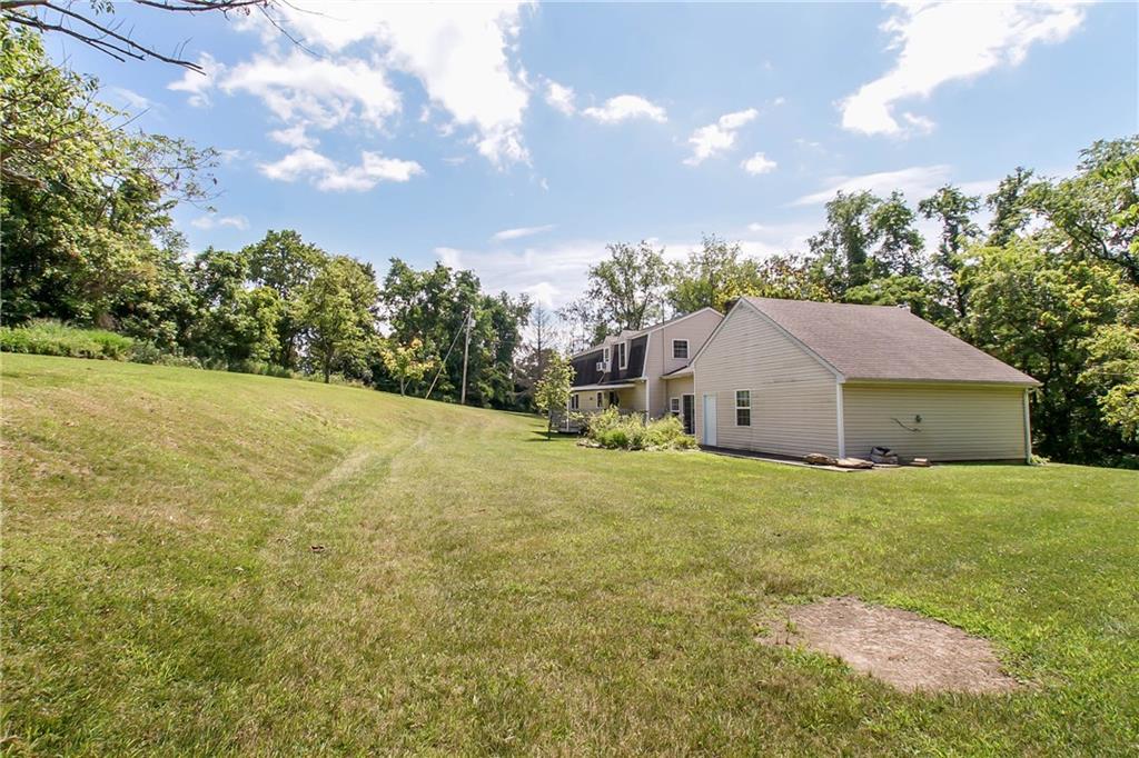 1752 Jefferson Road Jefferson, PA 15344 - Photo 10 of 25