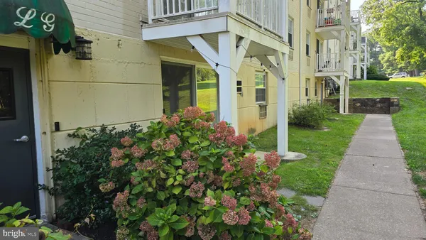 $1,550 | 250 Ridge Pike, Unit CONDO B43, Lafayette Hill, PA 19444