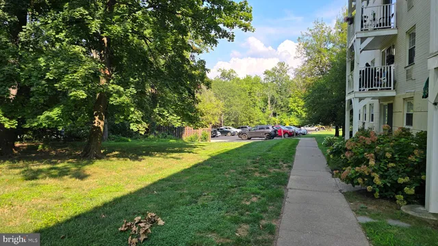 $1,600 | 250 Ridge Pike, Unit CONDO B43, Lafayette Hill, PA 19444