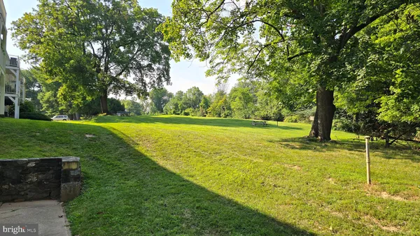 $1,550 | 250 Ridge Pike, Unit CONDO B43, Lafayette Hill, PA 19444