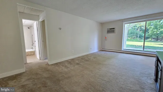 $1,600 | 250 Ridge Pike, Unit CONDO B43, Lafayette Hill, PA 19444