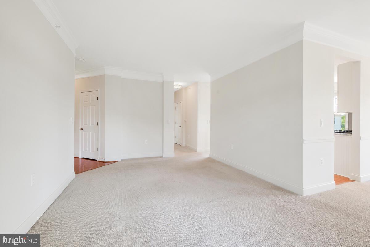 130 Chevy Chase Street, Unit 404 Gaithersburg, MD 20878 - Photo 20 of 39 a view of an empty room