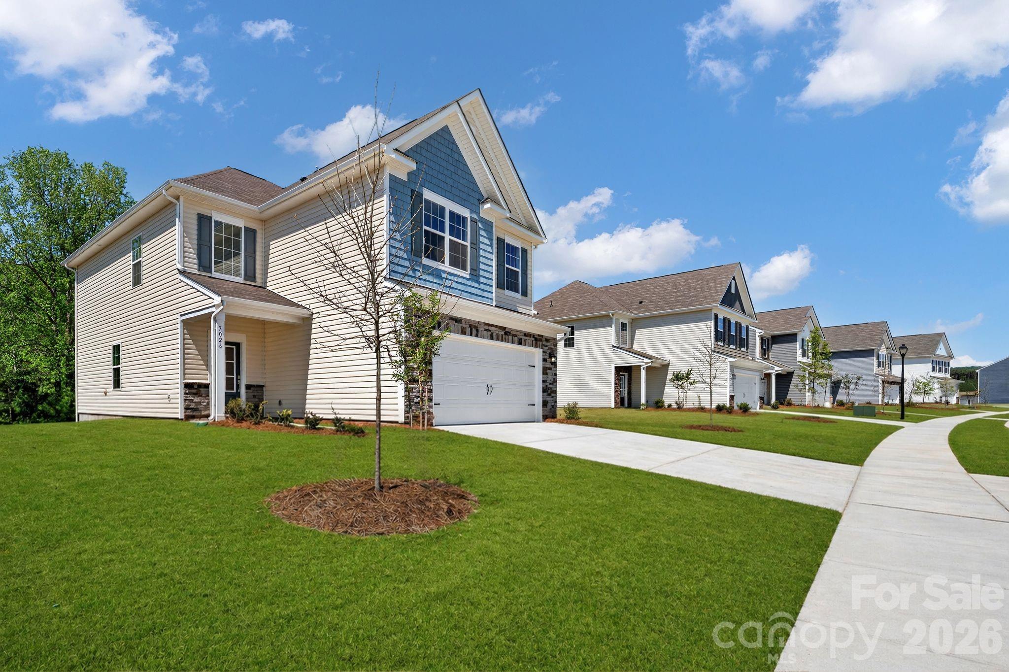 7026 Juneberry Way Maiden, NC 28650 - Photo 3 of 25