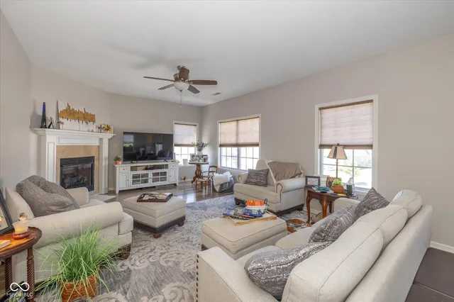 $229,000 | 4285 Washington Boulevard, Plainfield, IN 46168