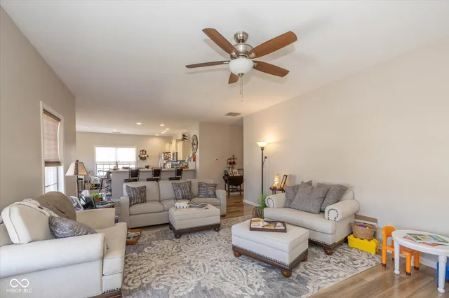 $229,000 | 4285 Washington Boulevard, Plainfield, IN 46168