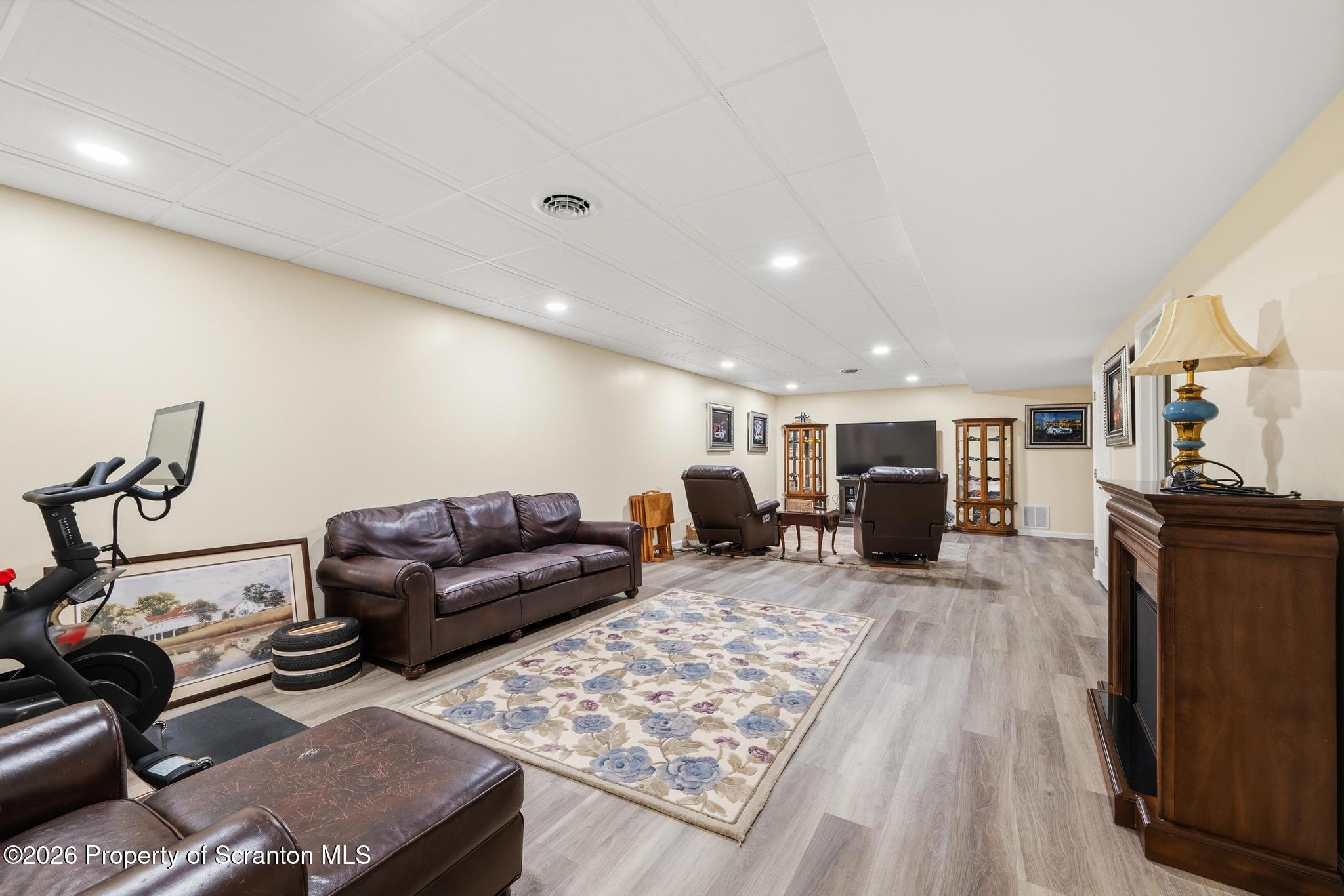 3701 Sinclair Cl, Unit 37A Moosic, PA 18507 - Photo 26 of 36 Full view of LL