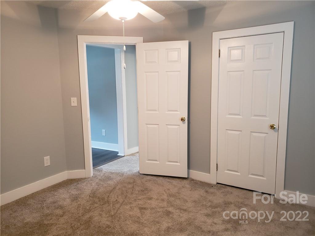 473 Liberty Drive Southwest Concord, NC 28027 - Photo 7 of 19 an empty room with closet