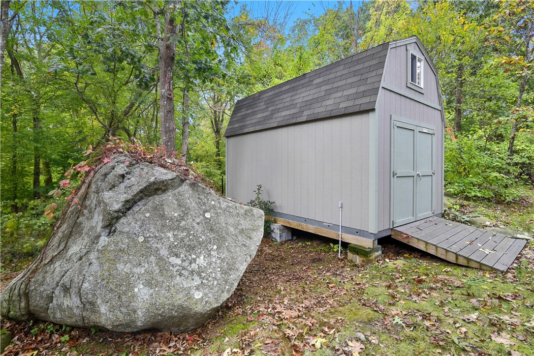 153 Fish Road, Unit 4 Tiverton, RI 02878 - Photo 21 of 31