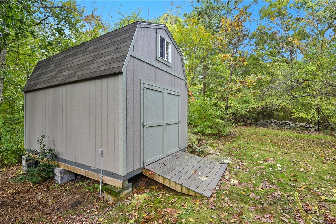 153 Fish Road, Unit 4 Tiverton, RI 02878 - Photo 27 of 31