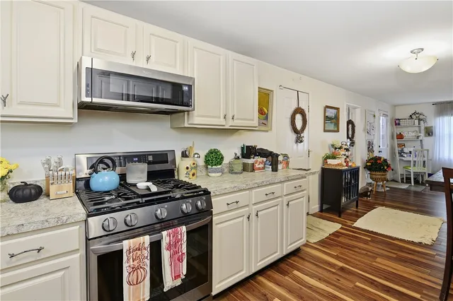 $399,000 | 153 Fish Road, Unit 4, Tiverton, RI 02878