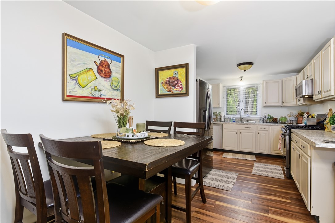 153 Fish Road, Unit 4 Tiverton, RI 02878 - Photo 9 of 31