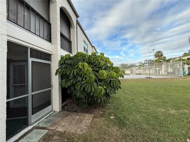 $109,000 | 7701 Starkey Road, Unit 703, Seminole, FL 33777