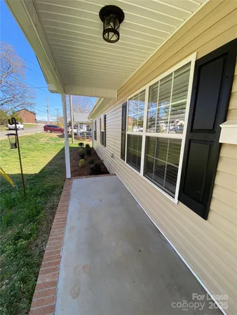 $1,795 | 15 Linestowe Drive, Belmont, NC 28012