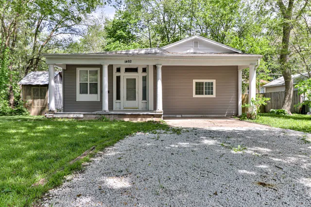 $145,000 | 1402 Stout Drive, Urbana, IL 61802