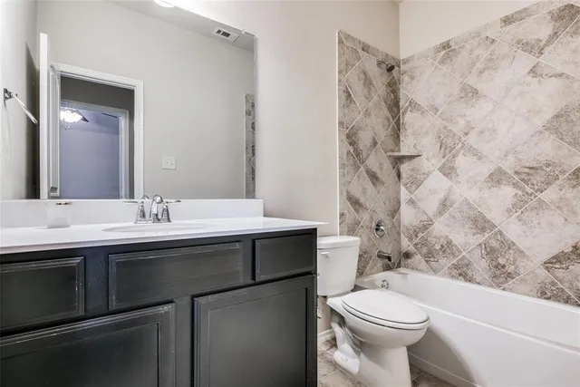 $2,300 | 9825 Beaver Dam Lane, McKinney, TX 75071