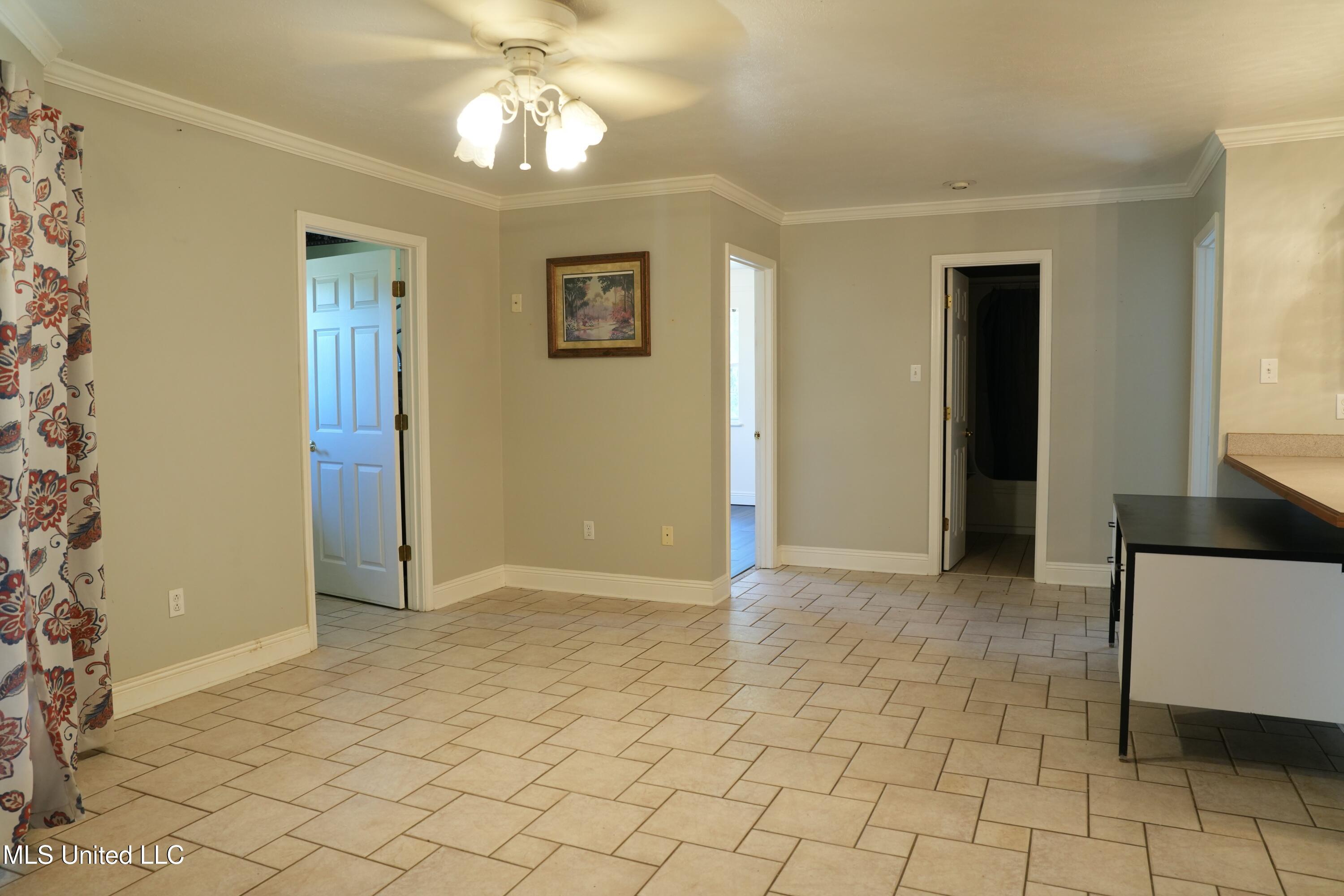 5014 Leatherwood Road Tylertown, MS 39667 - Photo 14 of 37 DSC09881