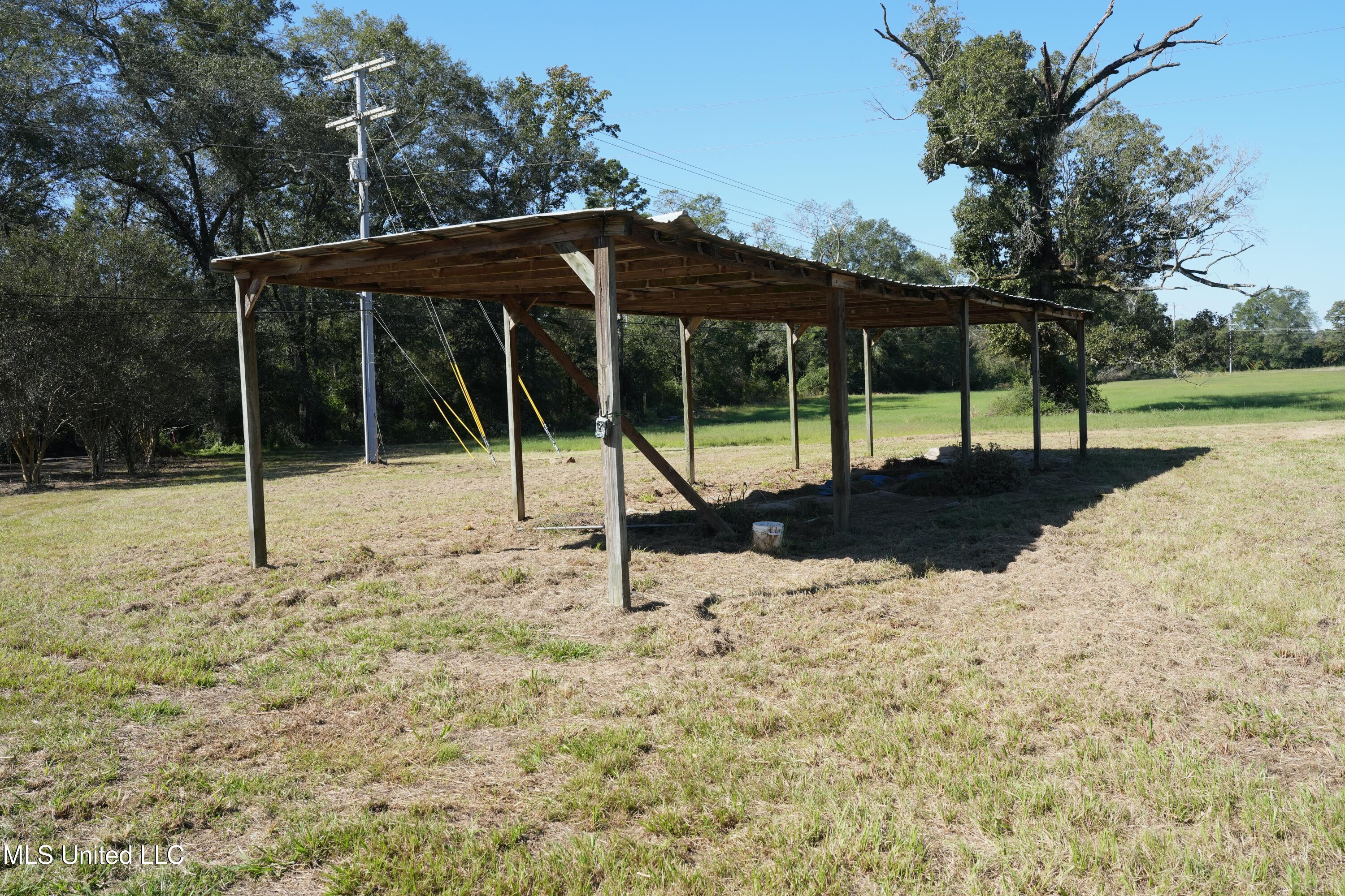 5014 Leatherwood Road Tylertown, MS 39667 - Photo 20 of 37 DSC09845