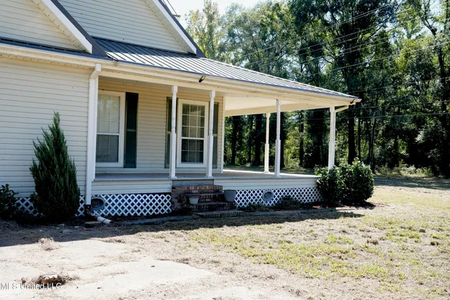 $344,000 | 5014 Leatherwood Road, Tylertown, MS 39667