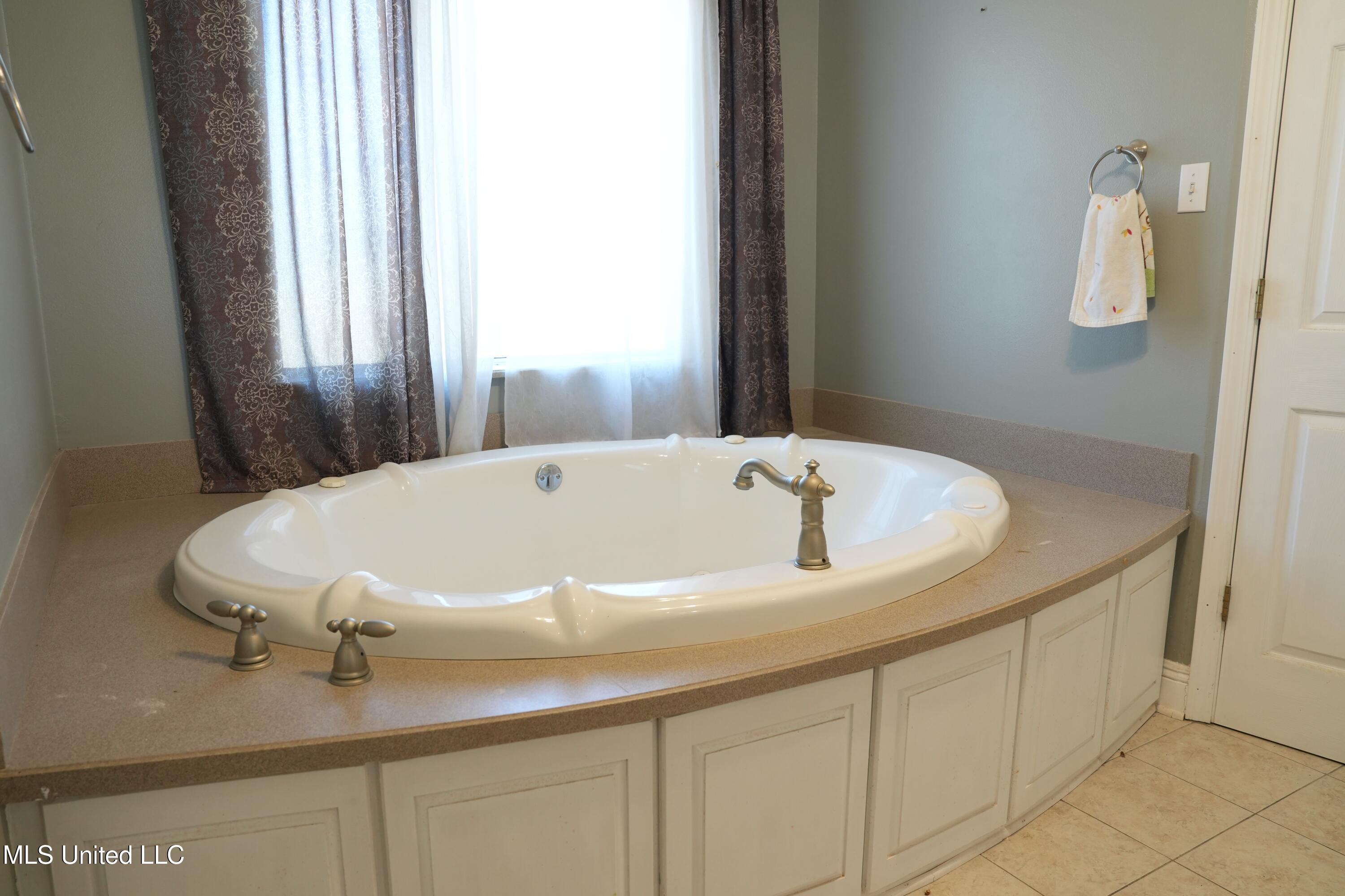 5014 Leatherwood Road Tylertown, MS 39667 - Photo 29 of 37 DSC09896