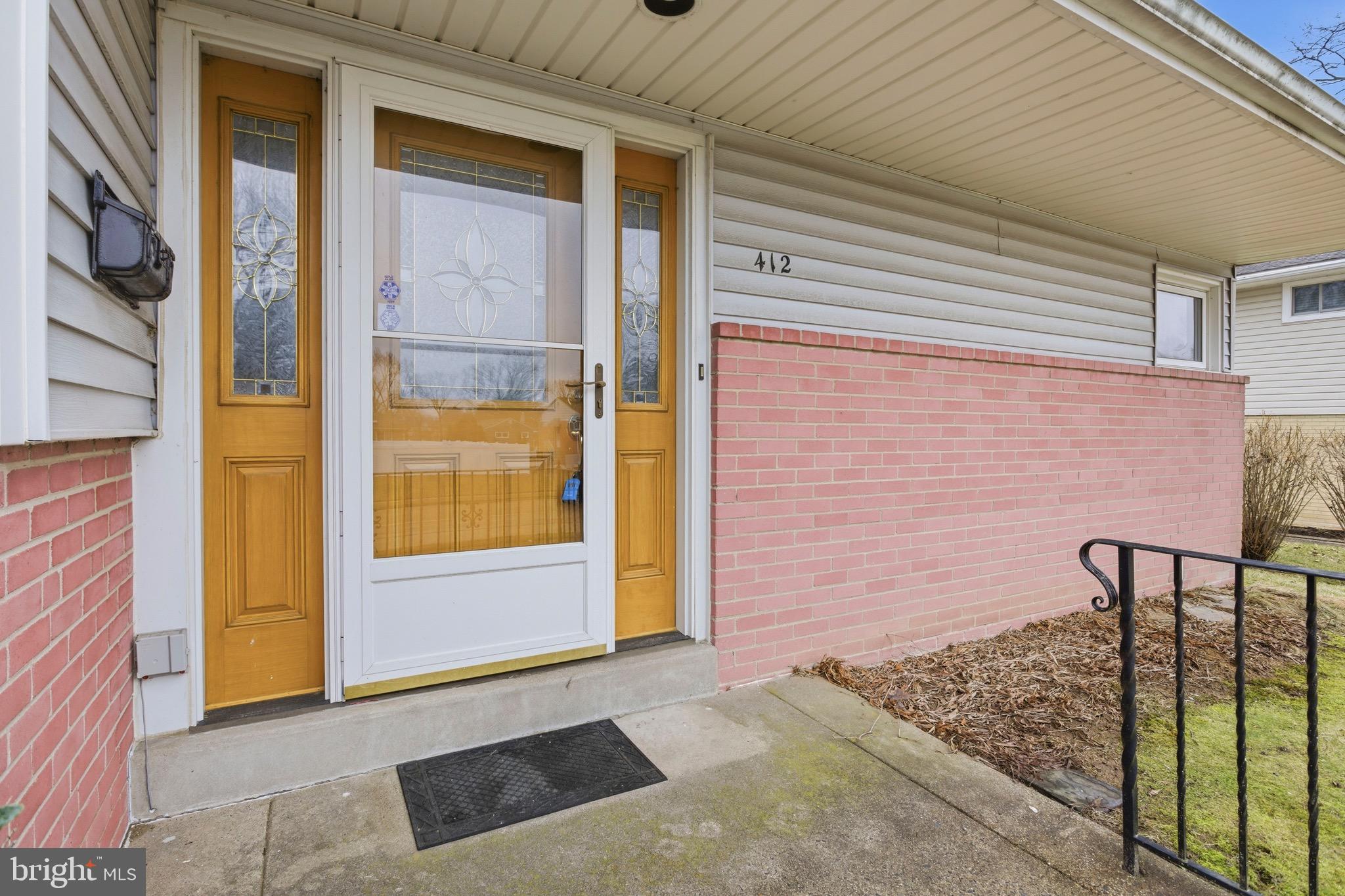 412 Foster Drive Springfield, PA 19064 - Photo 2 of 34 a view of front door