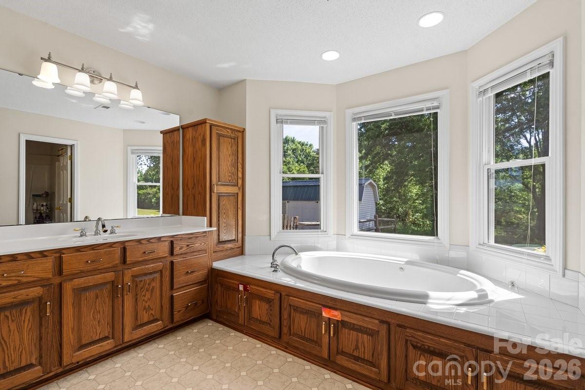 4711 Duncan Road Monroe, NC 28110 - Photo 13 of 41