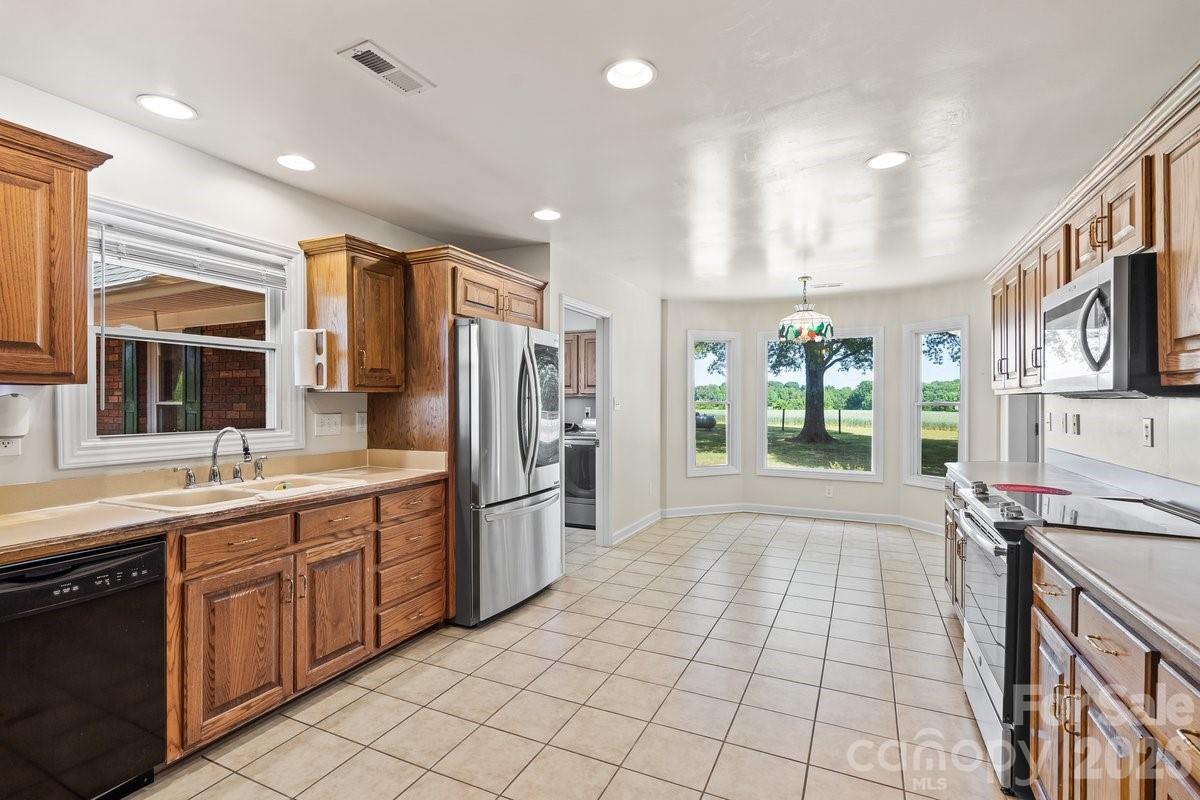 4711 Duncan Road Monroe, NC 28110 - Photo 19 of 41