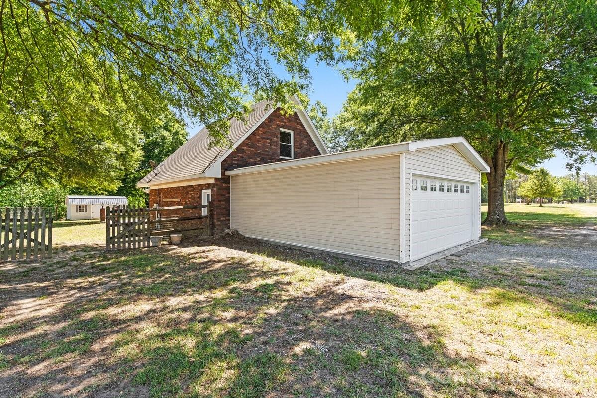 4711 Duncan Road Monroe, NC 28110 - Photo 28 of 41