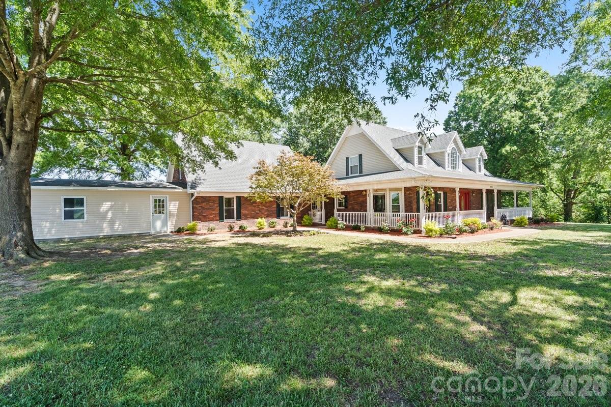 4711 Duncan Road Monroe, NC 28110 - Photo 3 of 41