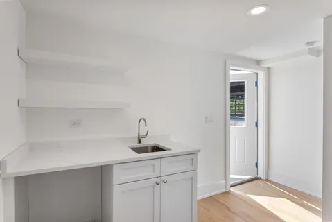 $1,795,000 | 3740 North Racine Avenue, Unit 2, Chicago, IL 60613
