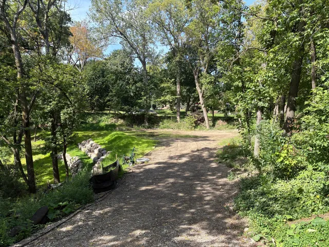 $158,000 | 13420 Nicollet Lane, Burnsville, MN 55337