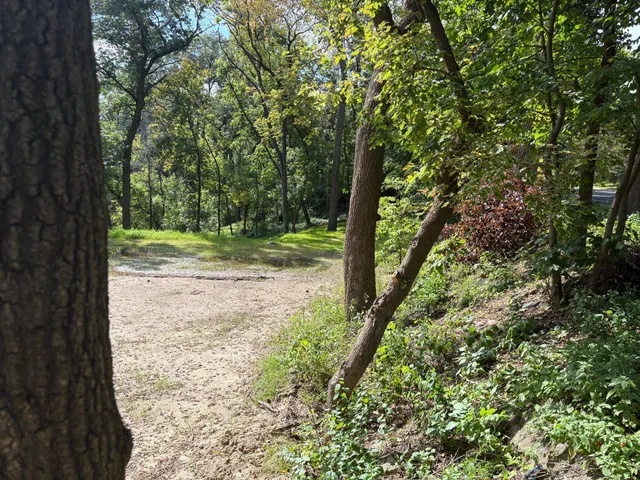 $158,000 | 13420 Nicollet Lane, Burnsville, MN 55337