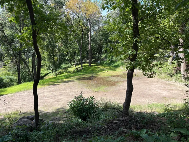 $158,000 | 13420 Nicollet Lane, Burnsville, MN 55337