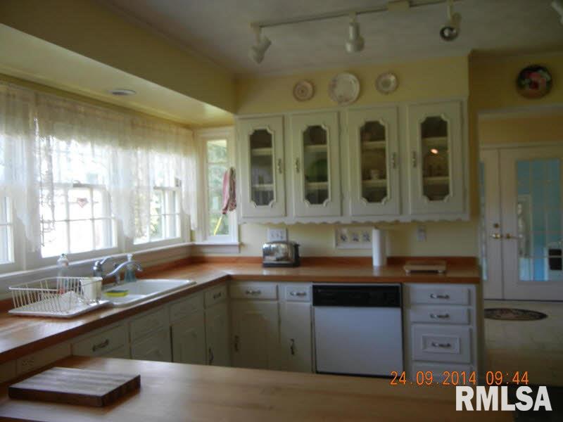 4187 Tonti Road Salem, IL 62881 - Photo 3 of 25