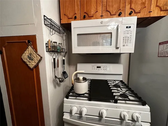 a close view of washer and dryer