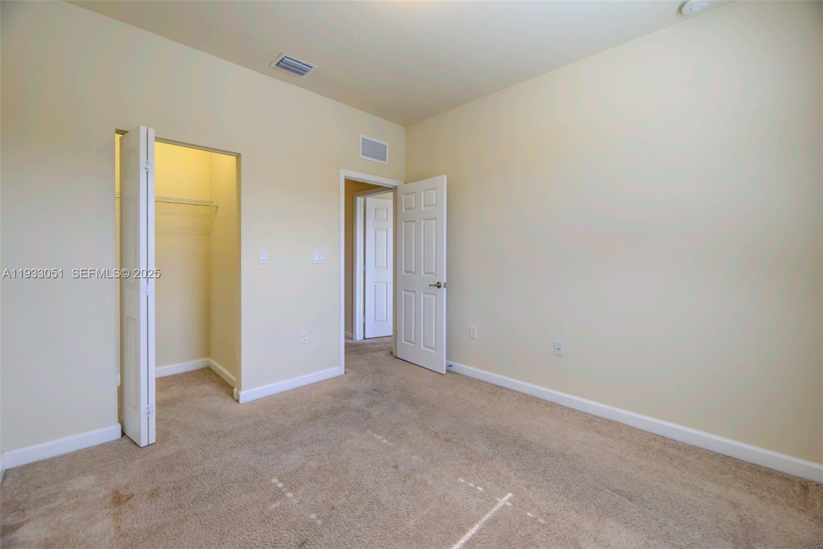 3316 West 91st Terrace Hialeah, FL 33018 - Photo 25 of 40