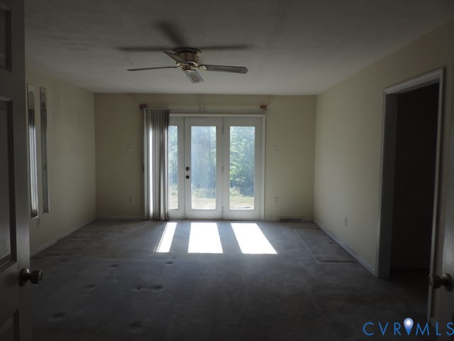 102 Hicks Lane Rice, VA 23966 - Photo 13 of 26 a view of an empty room with a window
