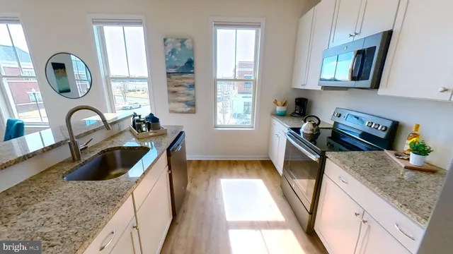 $2,599 | 801 Mapleton Avenue, Unit 3, Middletown, DE 19709