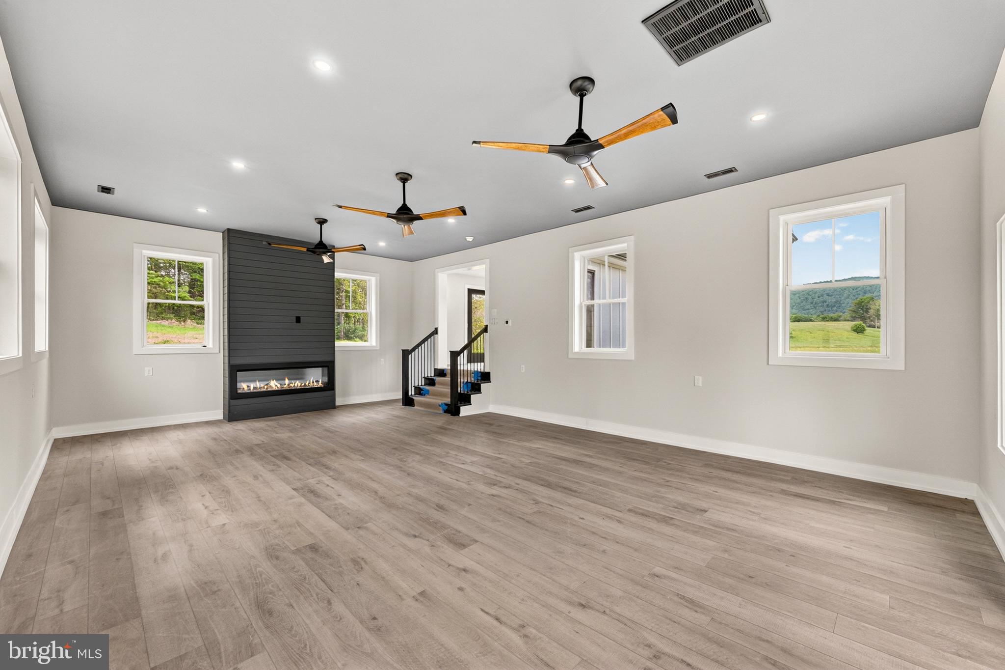 90 Main Street Washington, VA 22747 - Photo 14 of 41