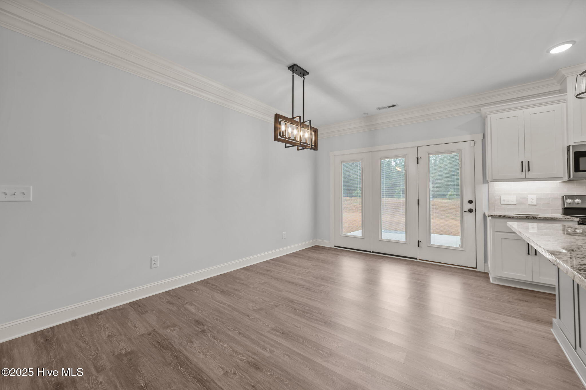 3833 East Baywood Lane Greenville, NC 27834 - Photo 11 of 37 47-web-or-mls-LHV_6143