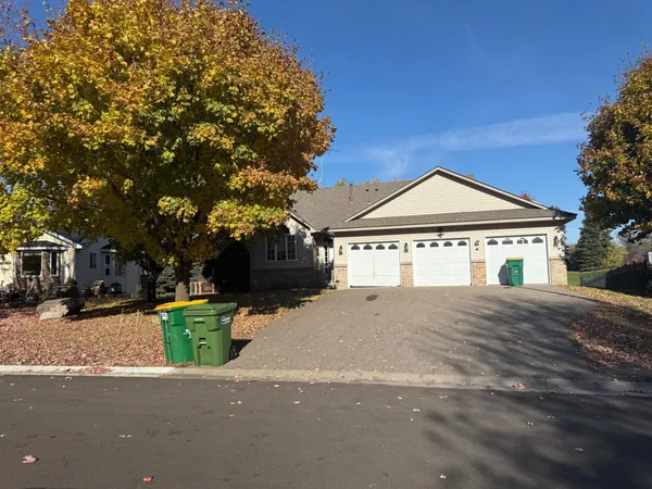 $375,000 | 4426 Ladyslipper Avenue North, Brooklyn Park, MN 55443